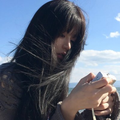 记忆女神的女儿们 海报